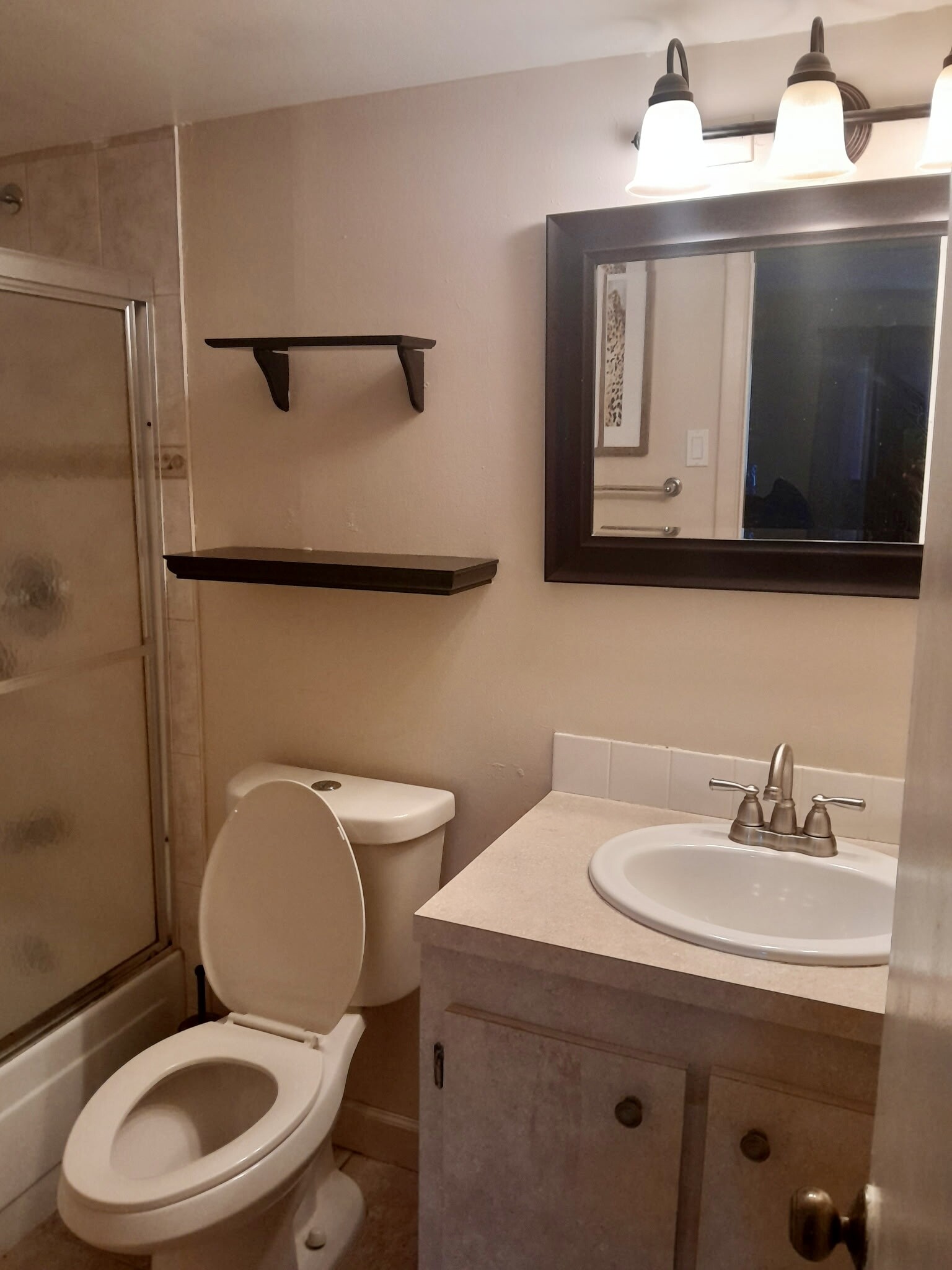 Building Photo - 2551 NW 41st Ave