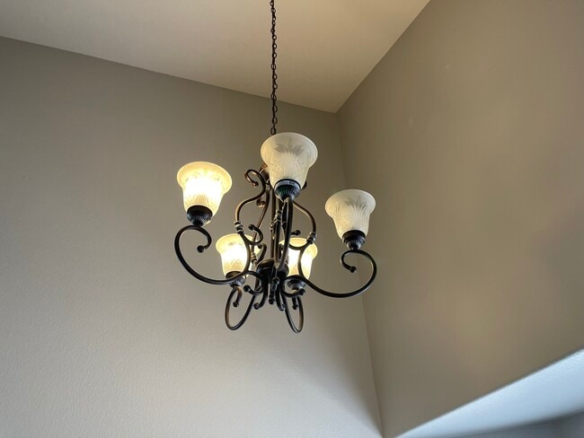 Building Photo - 5407 Rhyolite Way