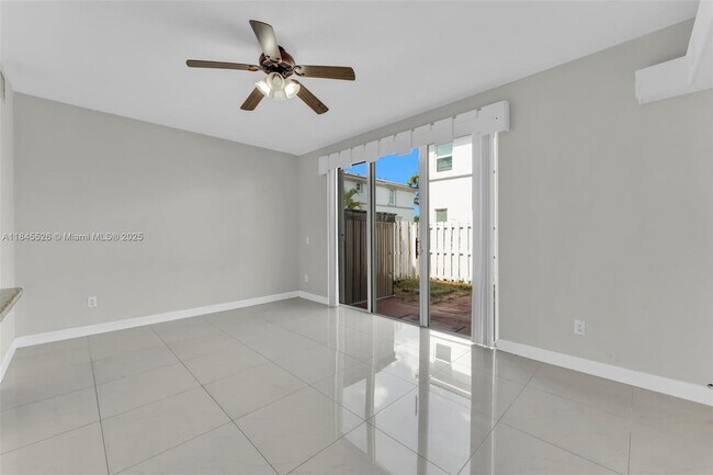 Building Photo - 4221 SW 157th Ave