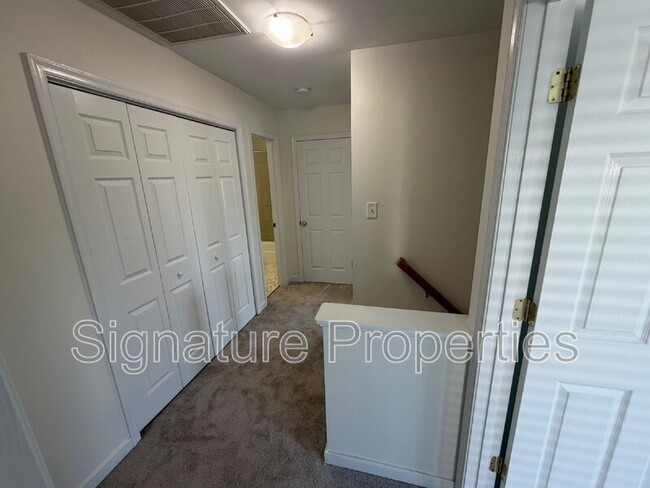 Building Photo - 1609 Cadmus Ct
