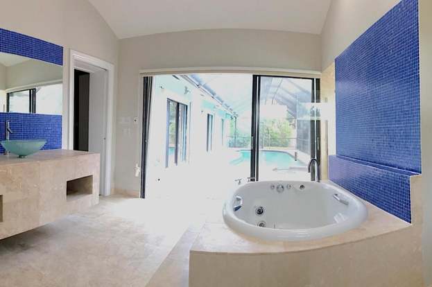 Building Photo - 2700 Spanish River Rd