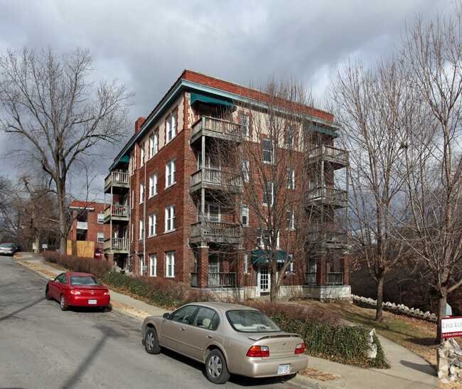 Rock Crest Apartments - Rock Crest Apts.