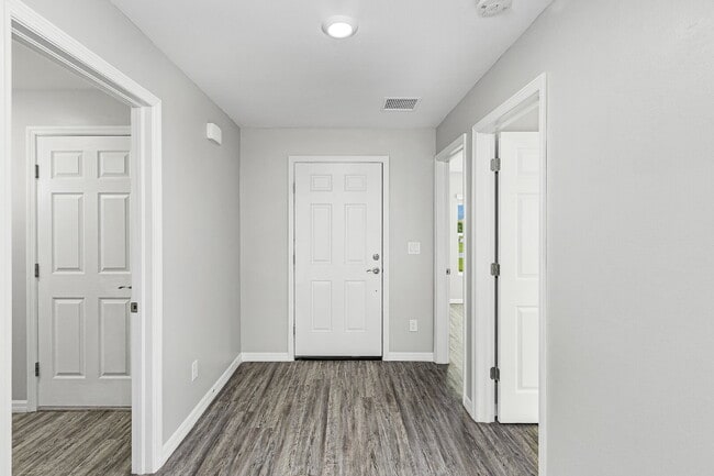 Building Photo - Modern Living in Deep Creek – 2020 Built 3BR Half-Duplex