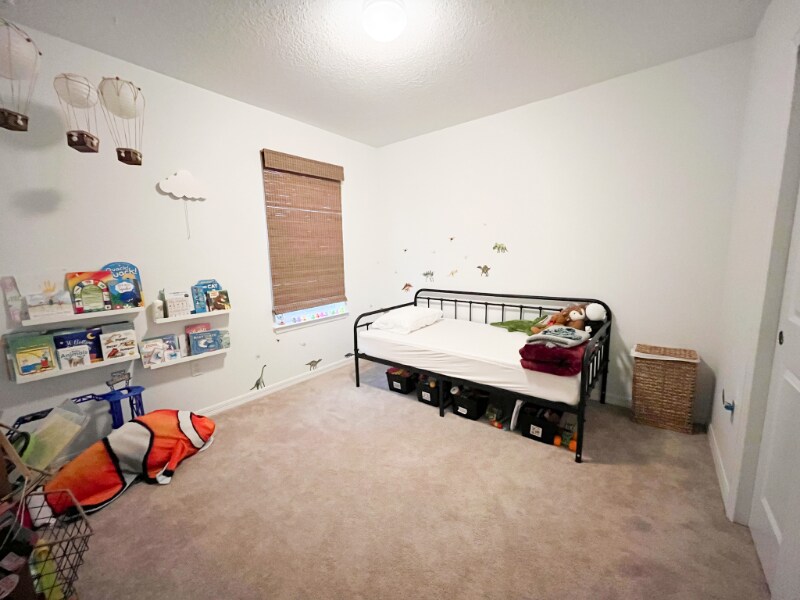 Building Photo - 471 Pine Tree Blvd