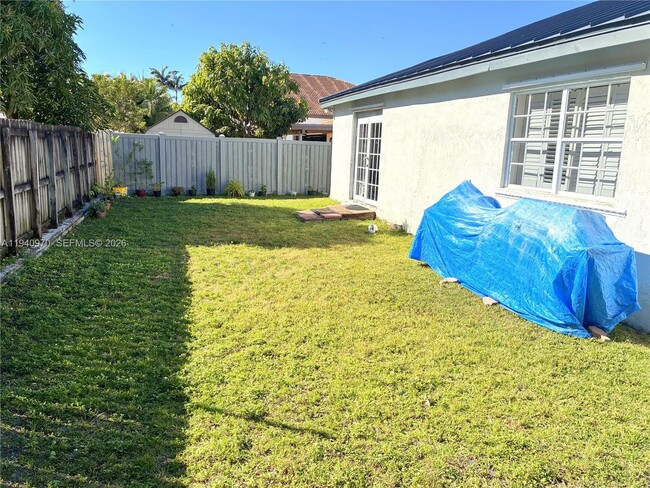 Building Photo - 8564 SW 210th Terrace