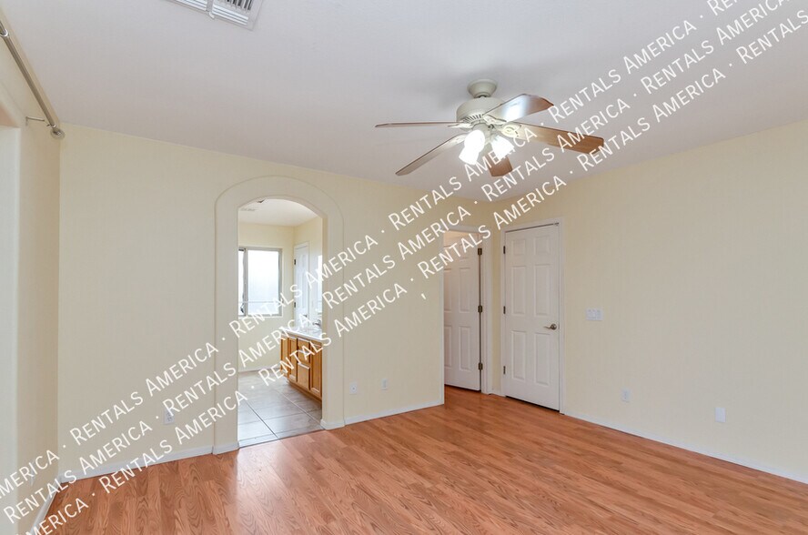 Building Photo - 10138 E Desert Paradise Pl