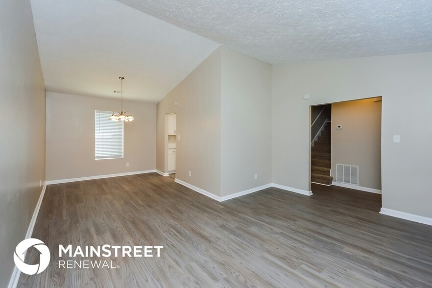 Building Photo - 634 Ridge Way