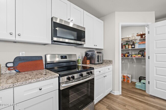 Building Photo - 7066 George Day Ln