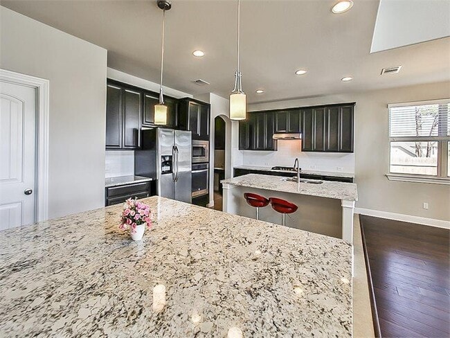 Building Photo - 15601 Cabrillo Way
