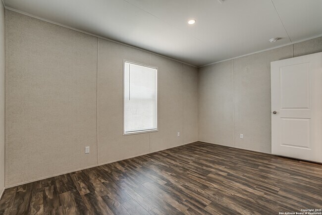 Building Photo - 78 Spanish Oak Rd