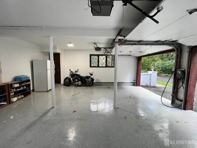 Building Photo - 200 Old Forge Rd
