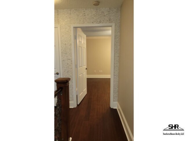 Building Photo - 1010 N Hayne St