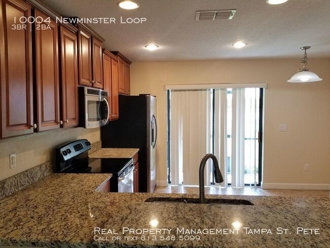 Building Photo - ***PERFECT OPPORTUNITY***