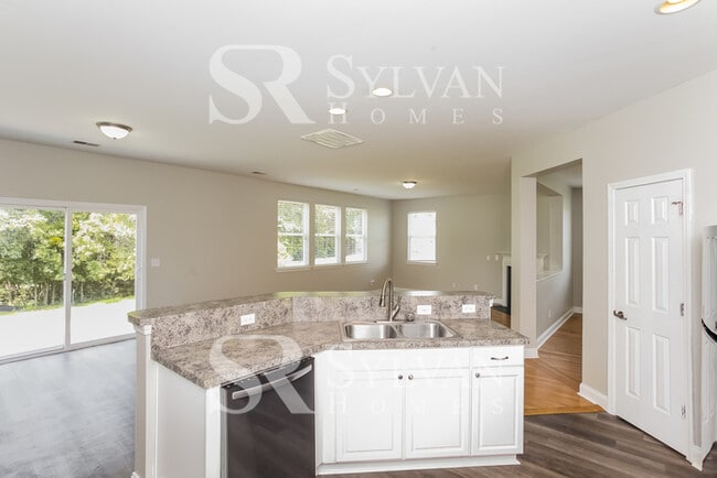 Building Photo - Living where You Love is Good for your Heart!