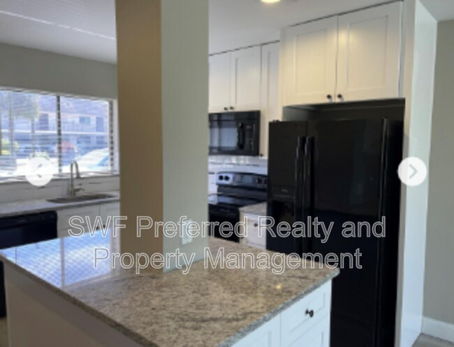 Building Photo - 4318 SE 5th Ave