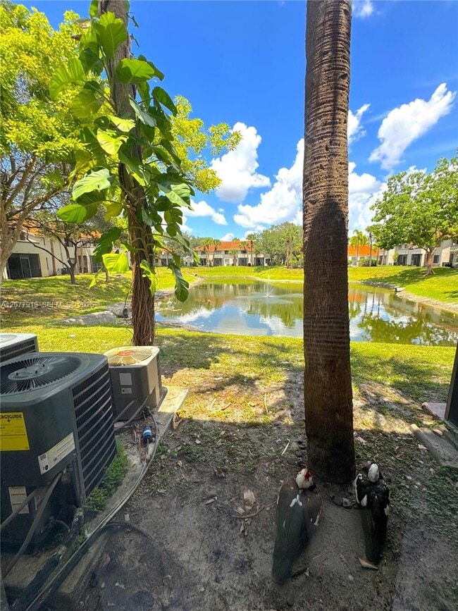 Building Photo - 3252 Coral Lake Ln