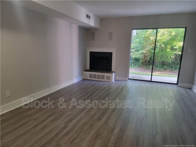 Building Photo - 320 Wheel Hollow Trail