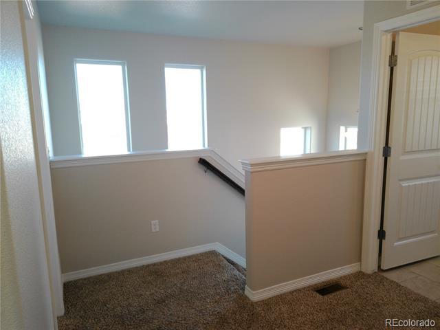 Building Photo - 9432 Beryl Dr