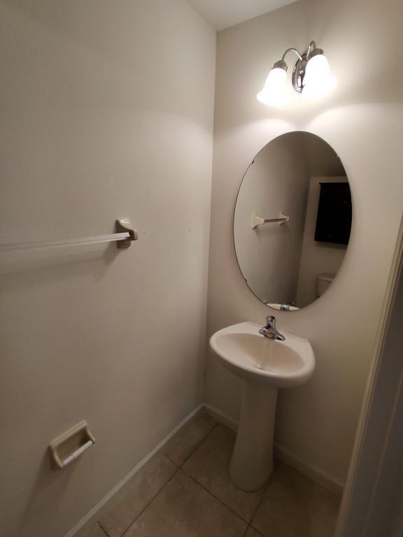 Building Photo - 11855 Deer Path Way