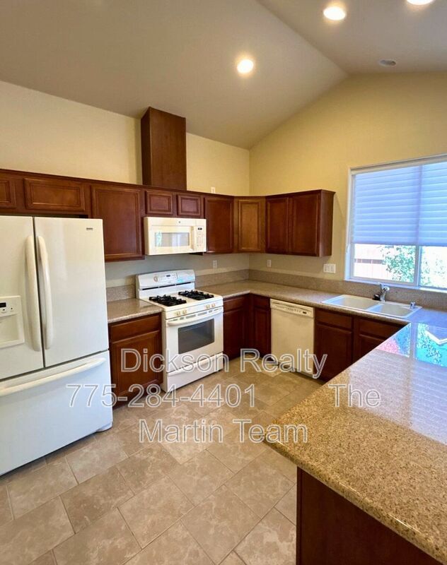 Building Photo - 5718 Pumpkin Ridge Dr