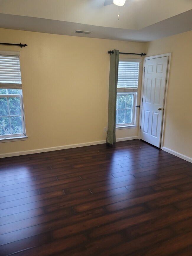 Building Photo - 11707 Royal Castle Ct