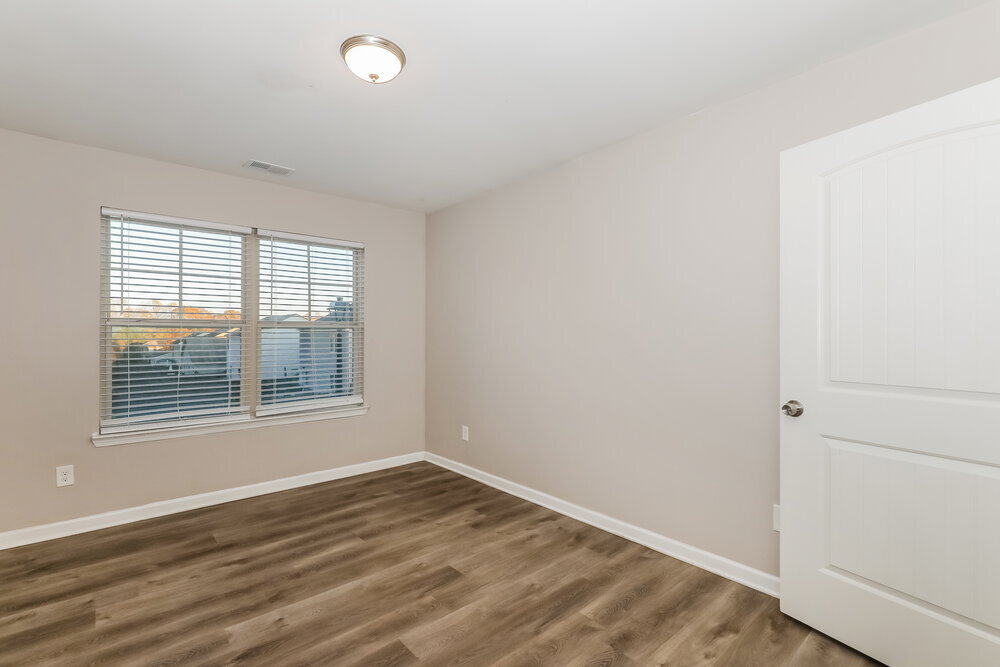 Building Photo - 11097 Wind Ridge Dr