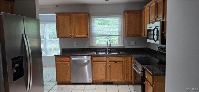 Building Photo - 4520 Cedar Forest Rd
