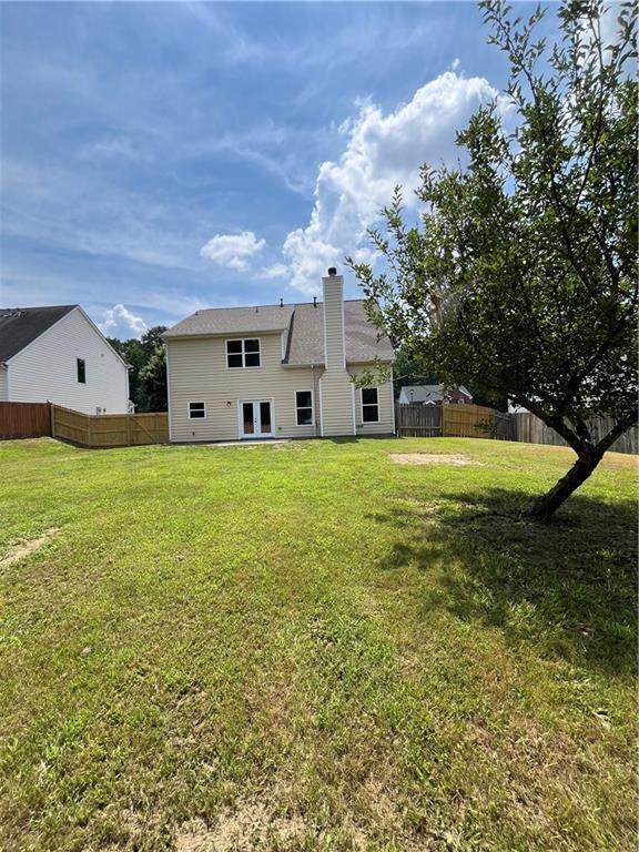 Building Photo - 2147 St Albans Pl