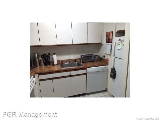 Building Photo - 1 br, 1 bath House - 152 Burgundy Hill Lane