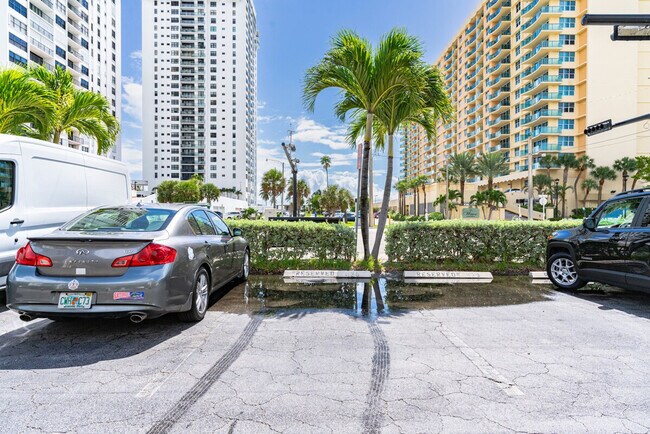 Building Photo - 2400 S Ocean Dr