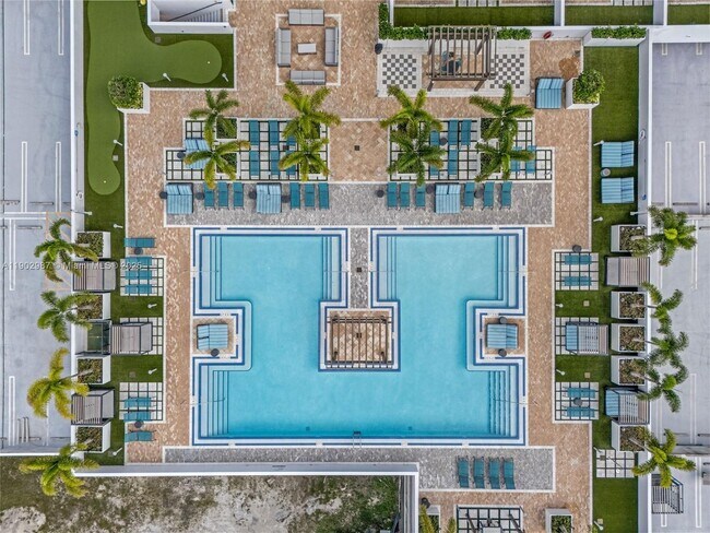 Building Photo - 5350 NW 84th Ave