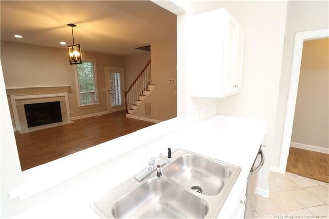 Building Photo - 114 Windward Ct