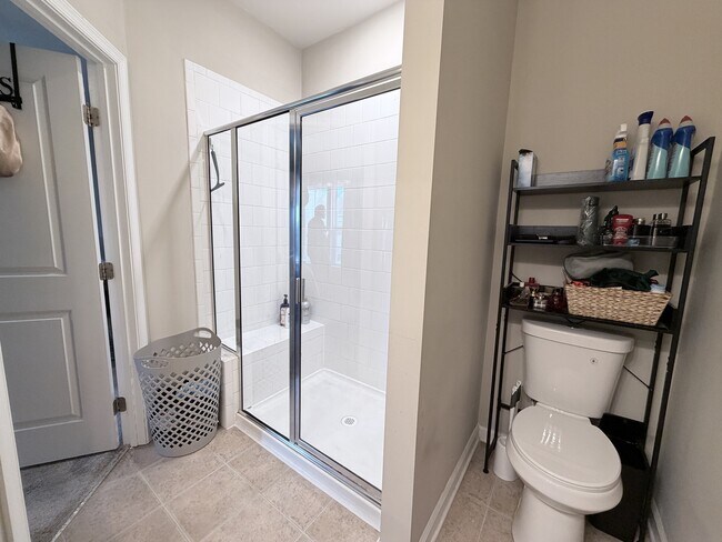 Building Photo - 606 Muddy Creek Rd