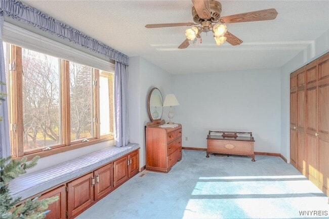 Building Photo - 6784 Bear Ridge Rd