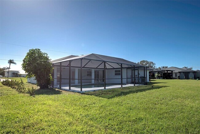 Building Photo - 7379 Snow Dr