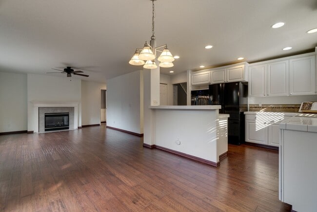 Building Photo - Spacious 4BR / 3BA Home in Desirable Bethany Area