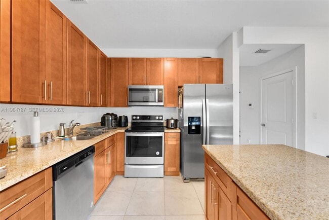 Building Photo - 13360 Tropical Ave