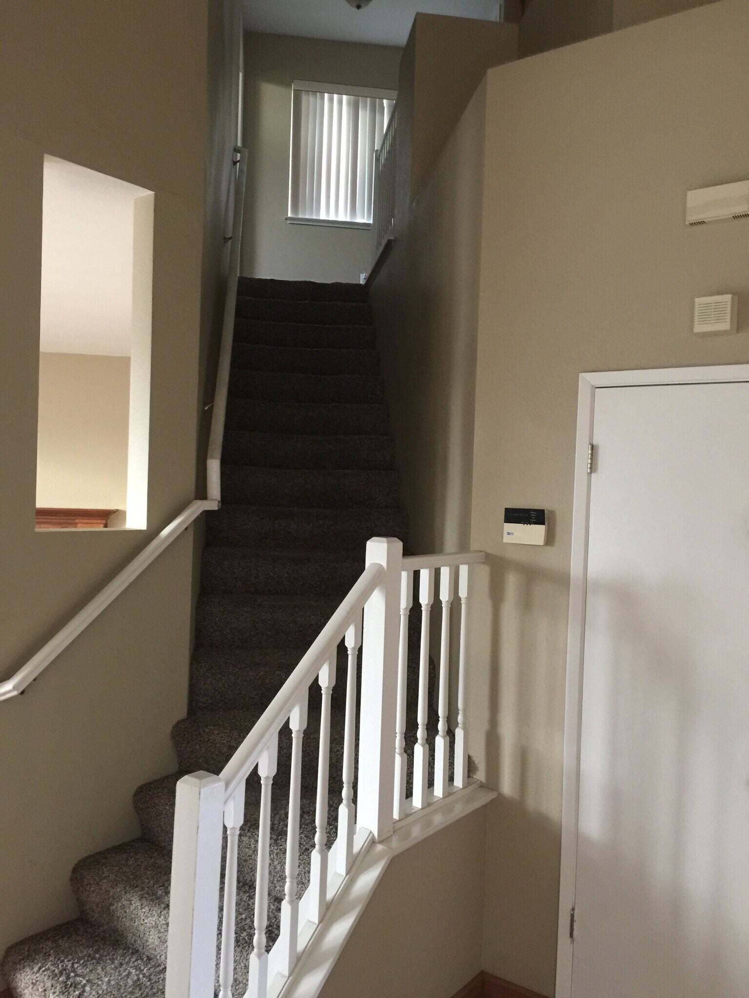 Building Photo - 1573 Shadowood Ct