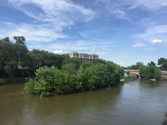 Fall Creek River - 45 W Fall Creek Pkwy S Dr