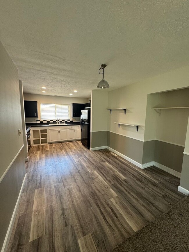 Building Photo - Blarney Stone