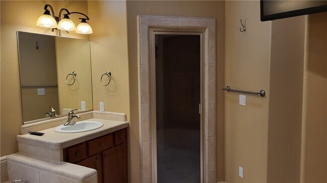 Building Photo - 6301 Vista Laguna Dr