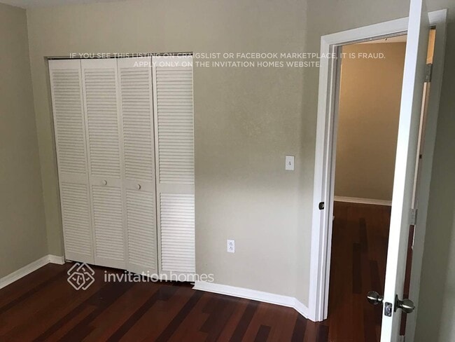 Building Photo - 11205 Sunview Way