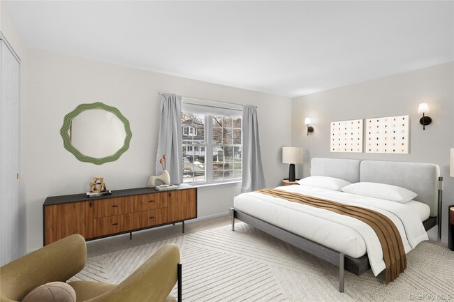 Building Photo - 17 Fairview St