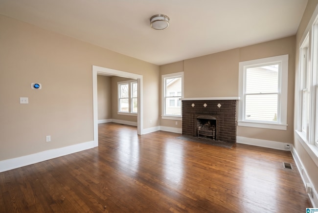 Building Photo - 3BR/2BA Home in Birmingham – $1,340/Month | Vouchers Accepted