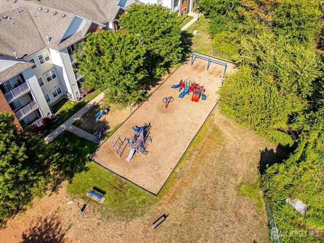 Building Photo - 913 Del Negro Ct