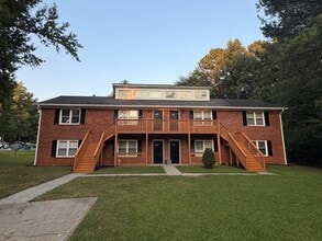 Building Photo - 1988 Patterson Ct