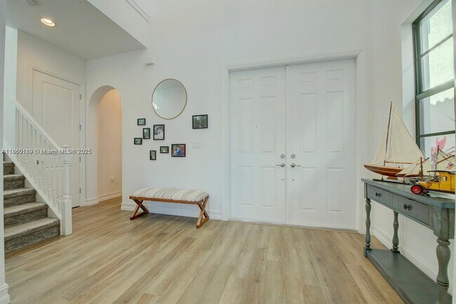 Building Photo - 11849 SW 13th St