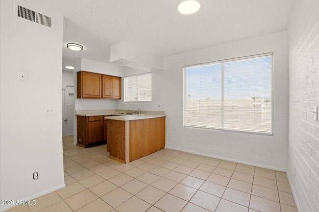 Building Photo - 1680 N Cameron St