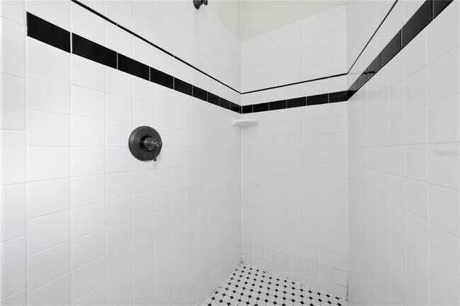 Building Photo - 5214 SW 91st Way