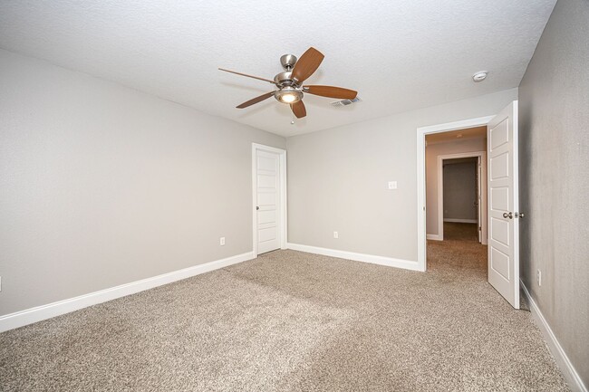 Building Photo - Rental in Landon Green Subdivision